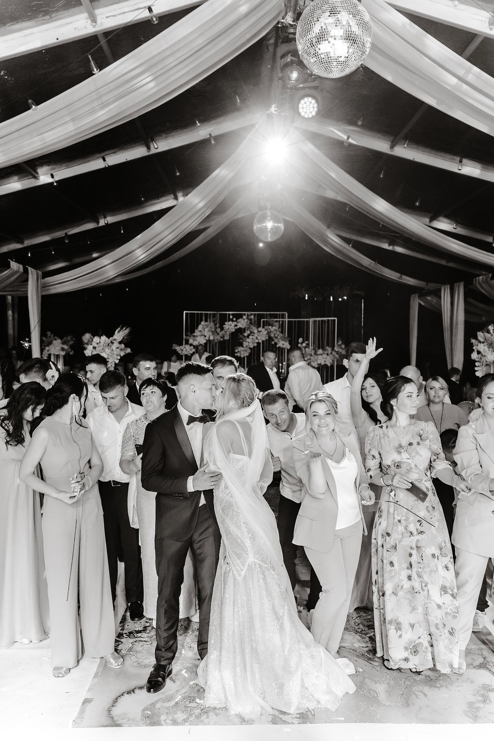 KIEV,WEDDING