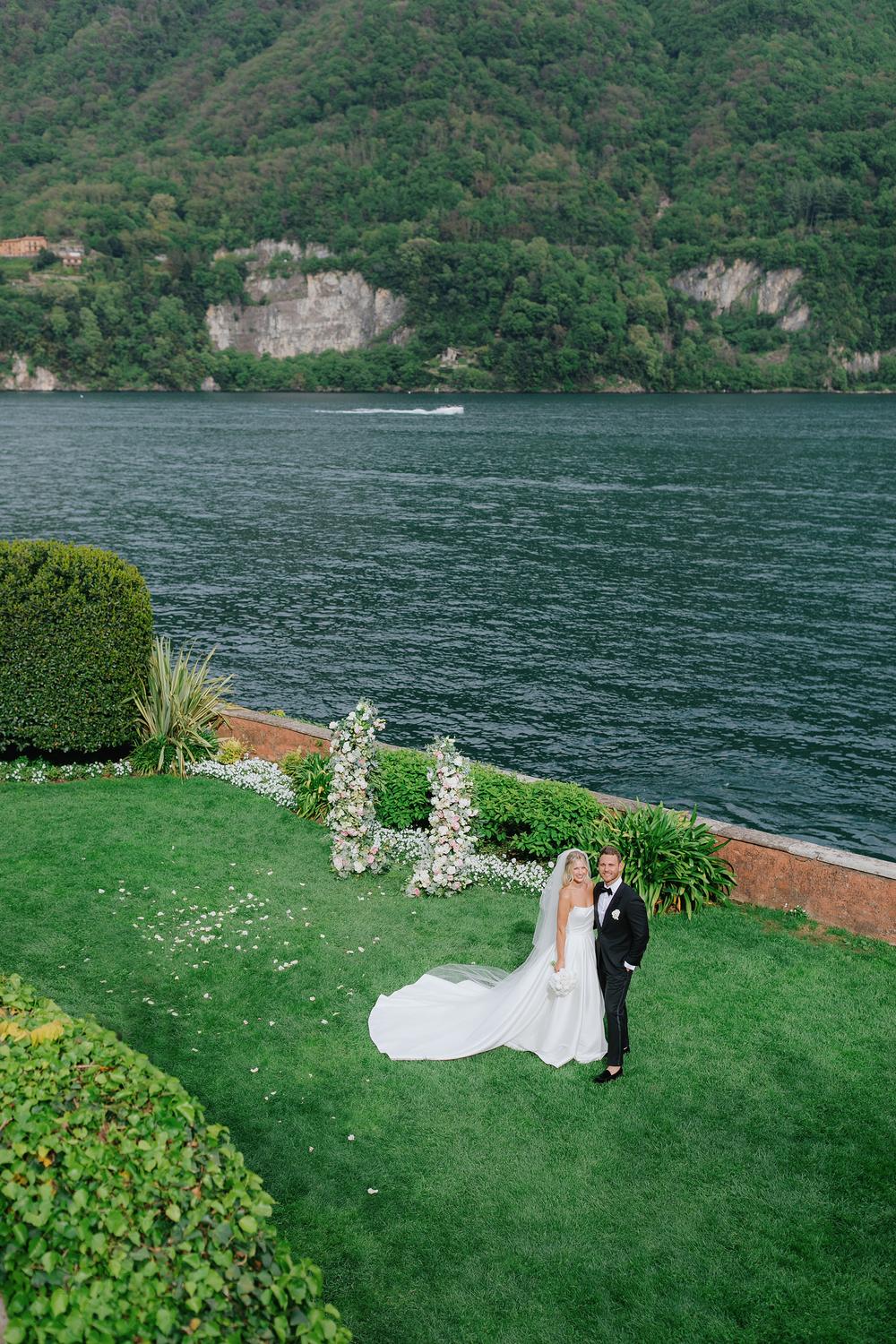 COMO, WEDDING