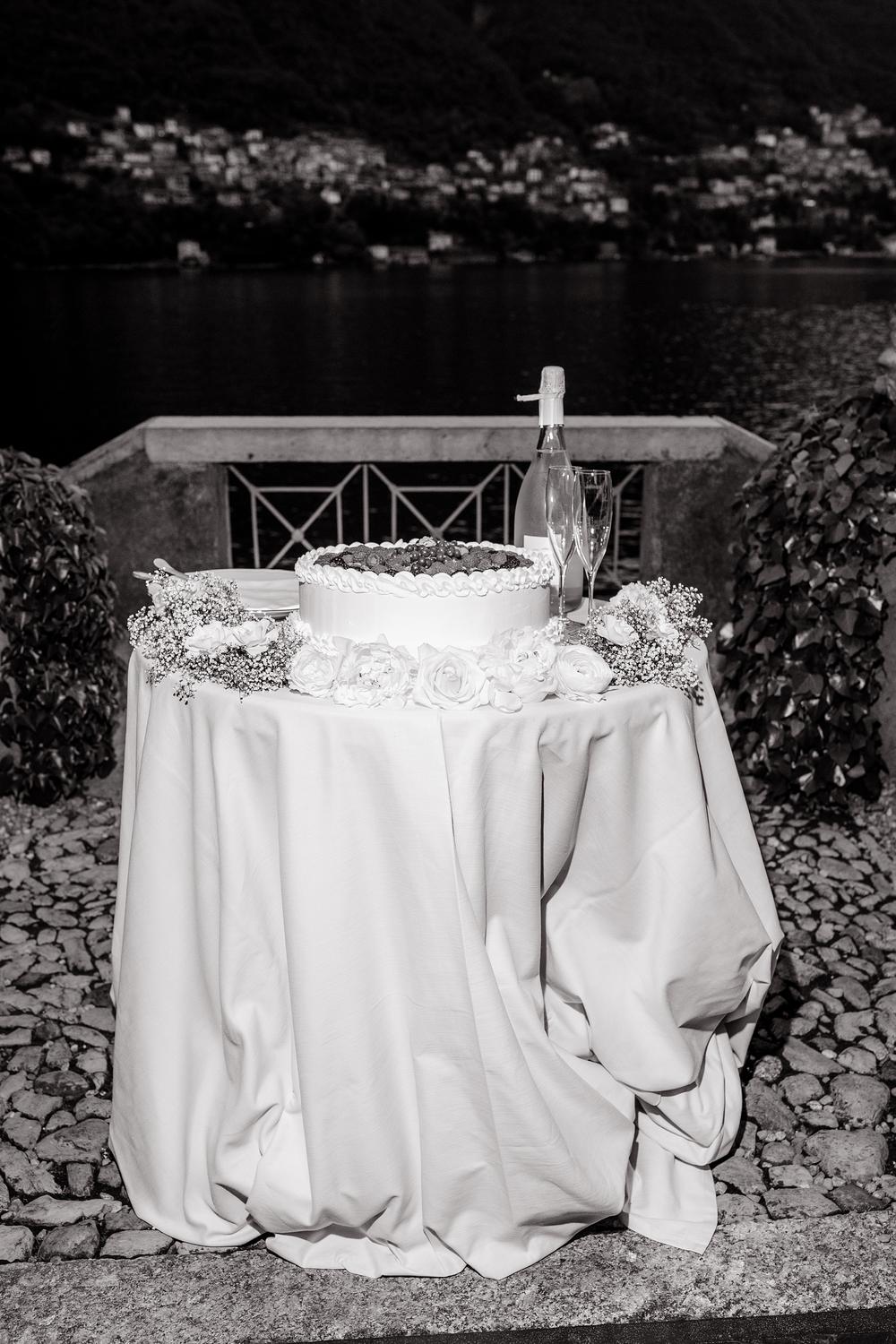 COMO, WEDDING