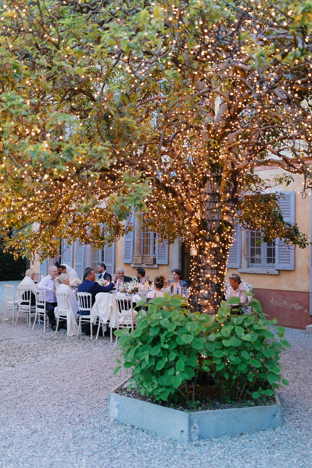 COMO, WEDDING