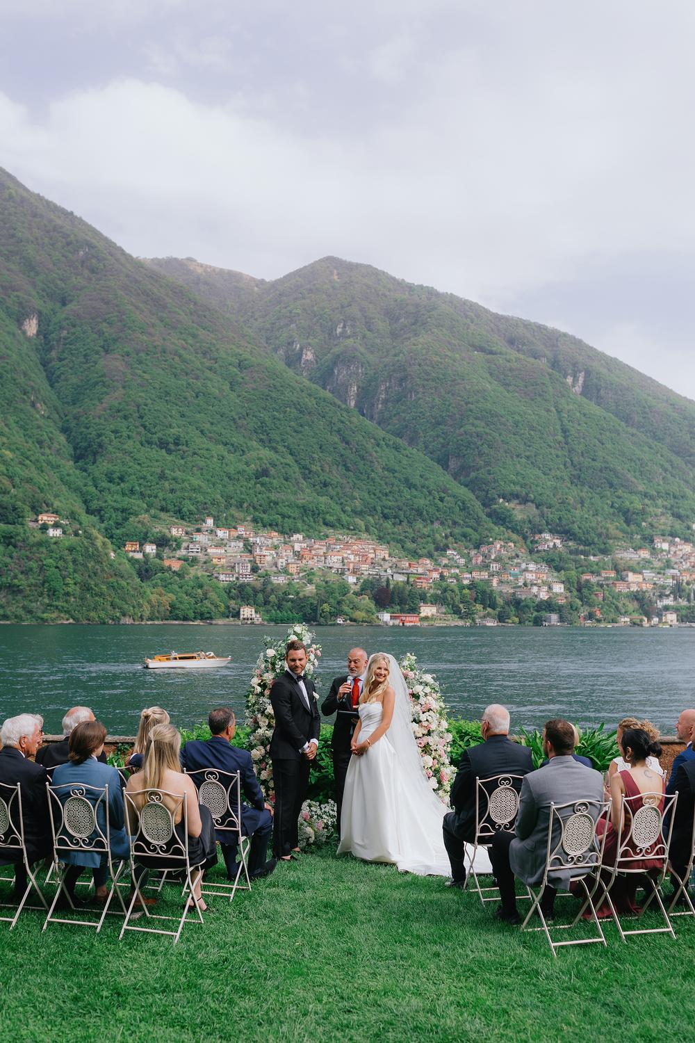 COMO, WEDDING