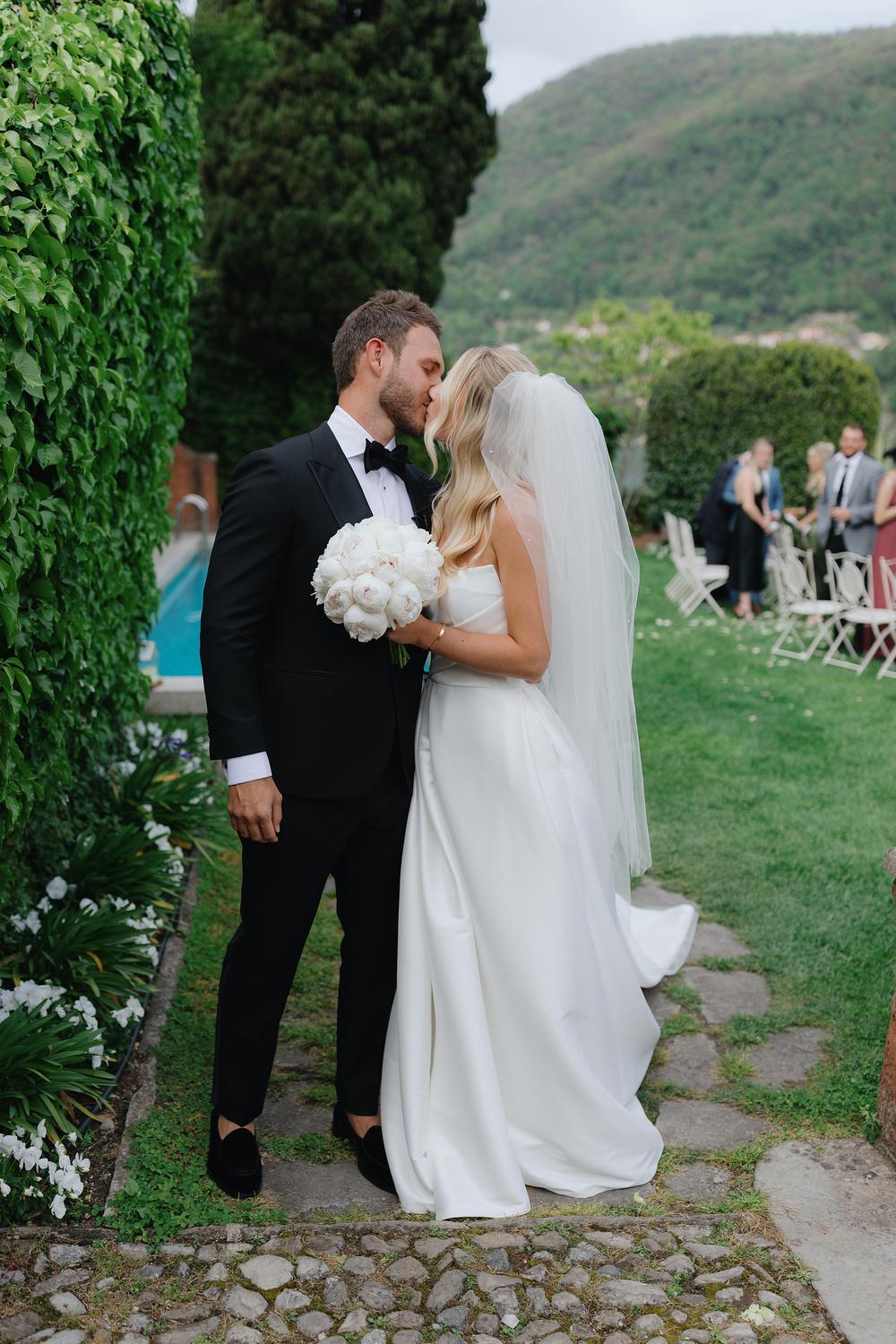COMO, WEDDING