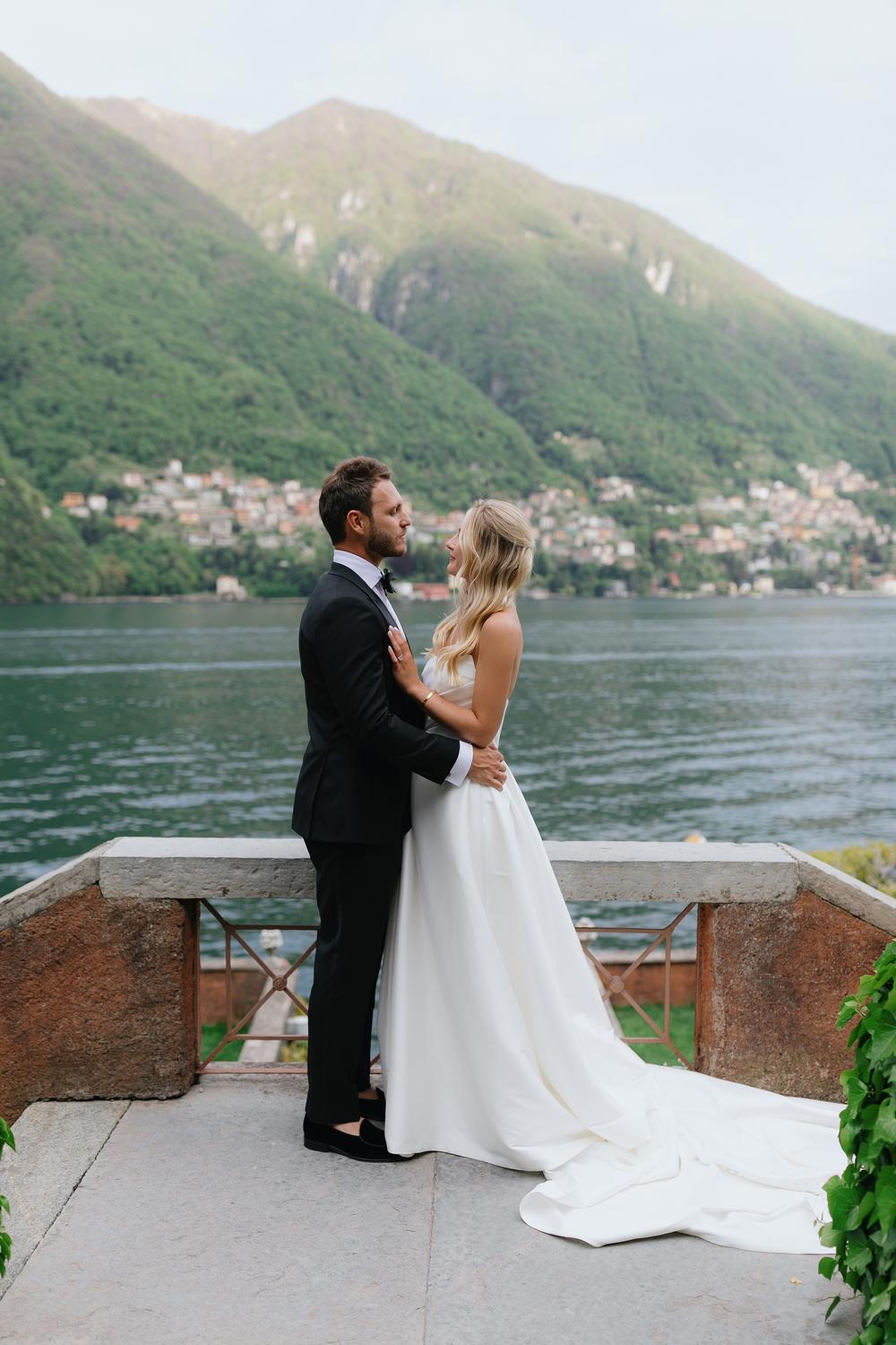 COMO, WEDDING
