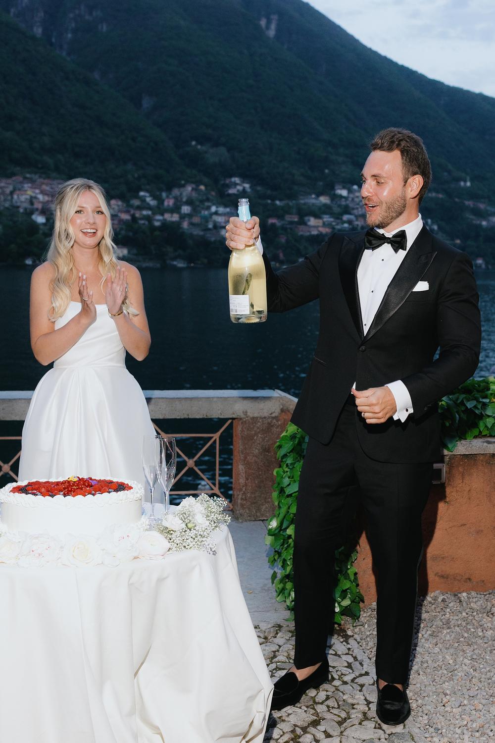 COMO, WEDDING