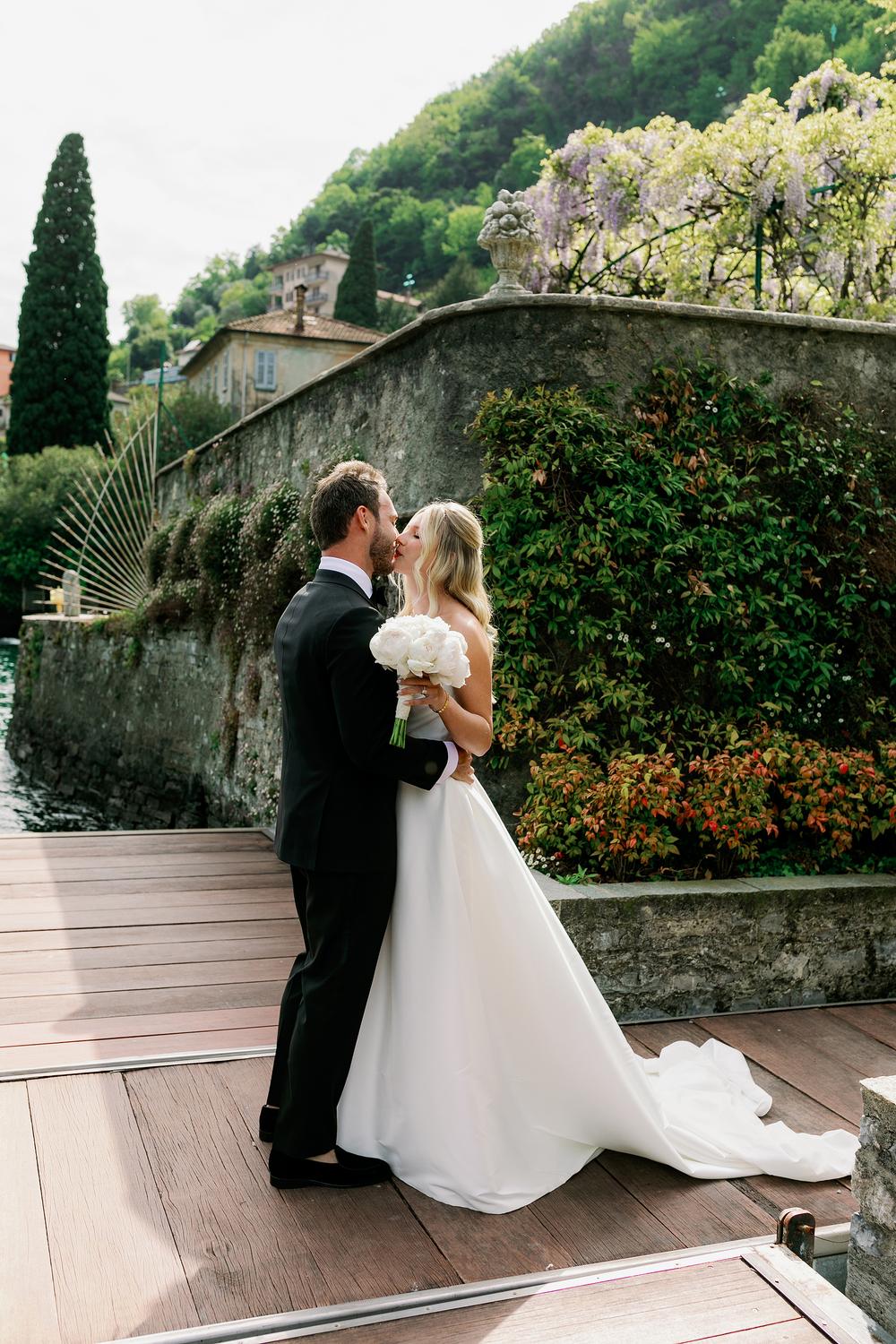 COMO, WEDDING