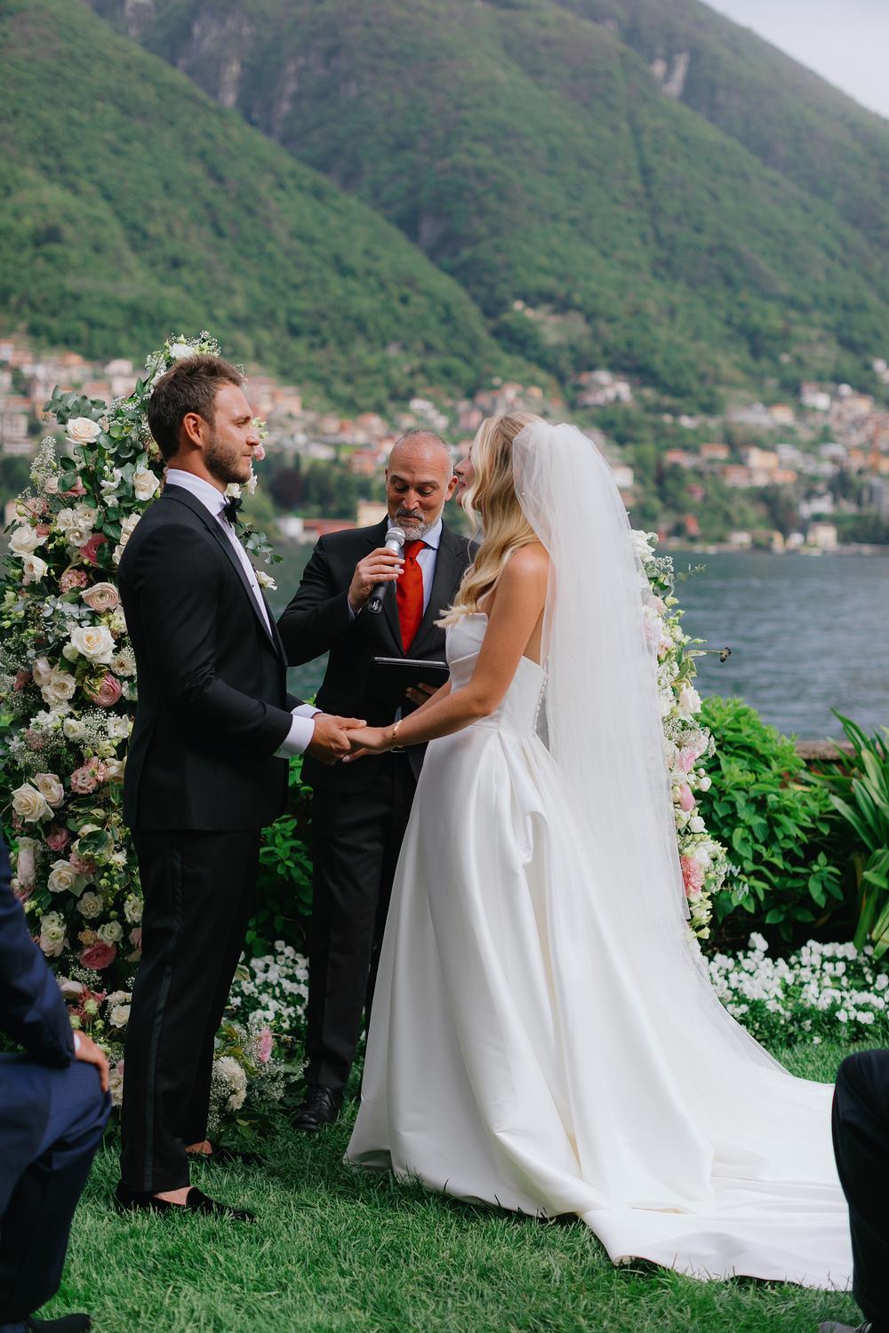 COMO, WEDDING