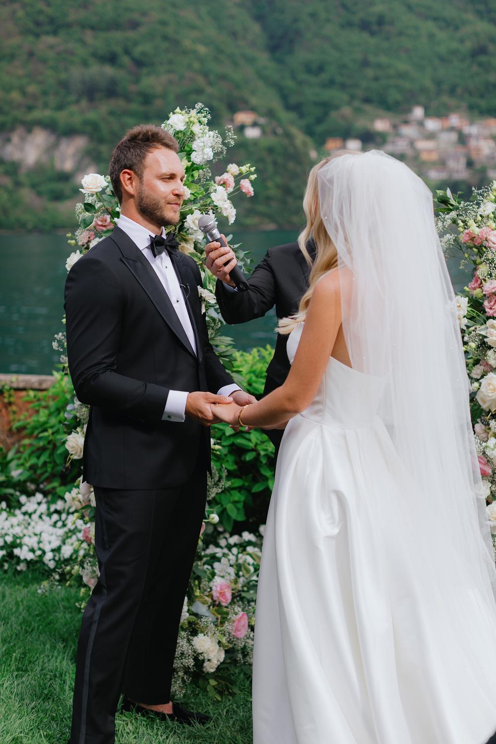 COMO, WEDDING