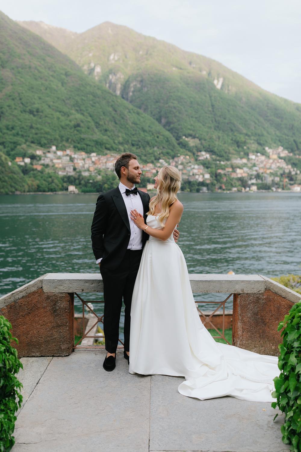 COMO, WEDDING