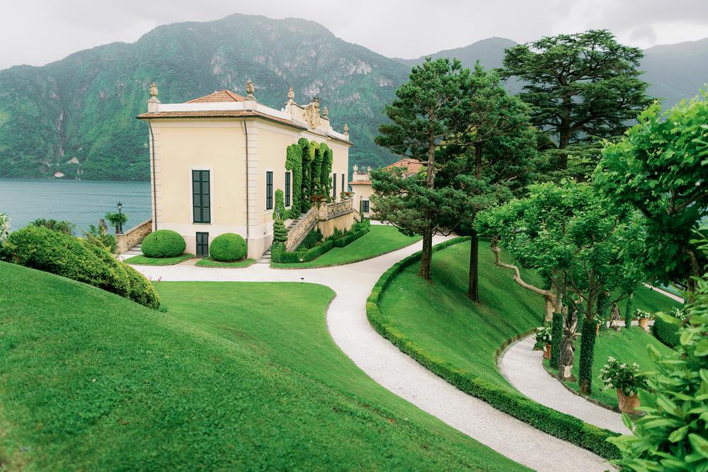 M & K Como,Italy