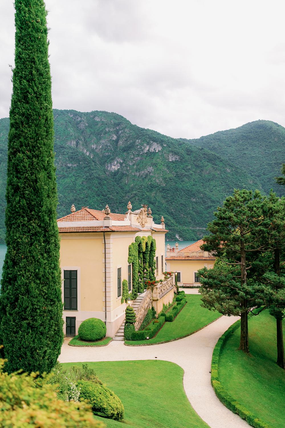 M & K Como,Italy