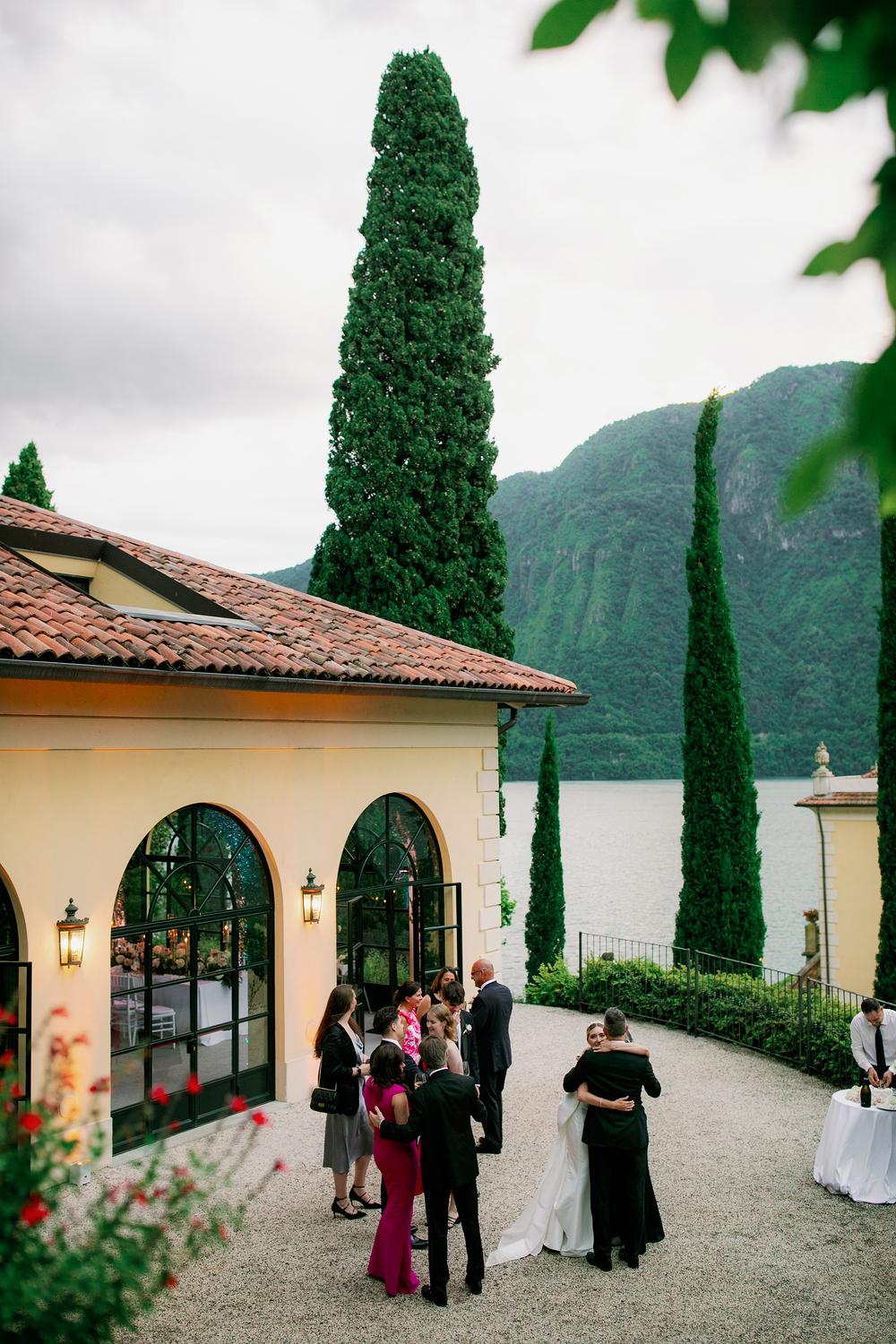 M & K Como,Italy
