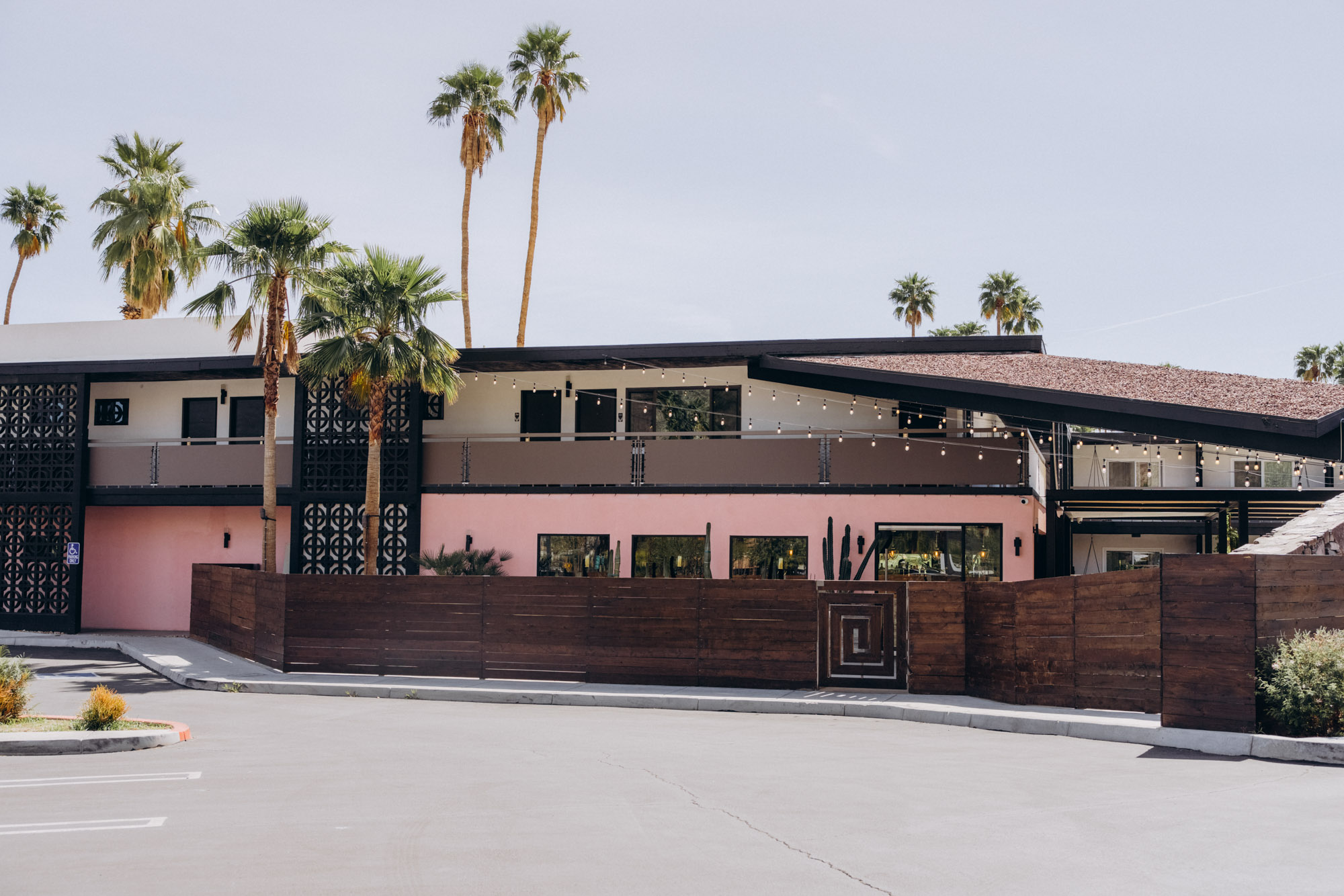 The V Palm Springs by Sonder, exterior 