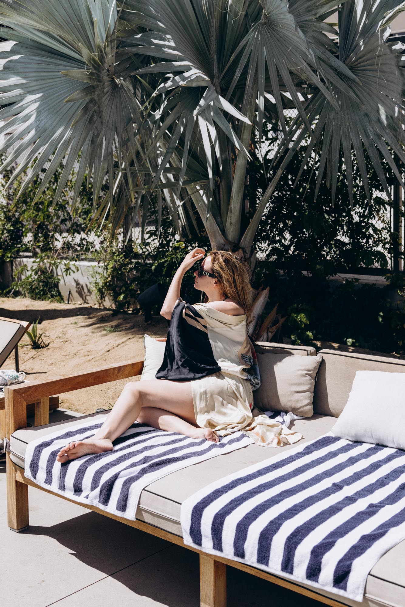 The V Palm Springs by Sonder, exterior, guests are relaxing near the pool