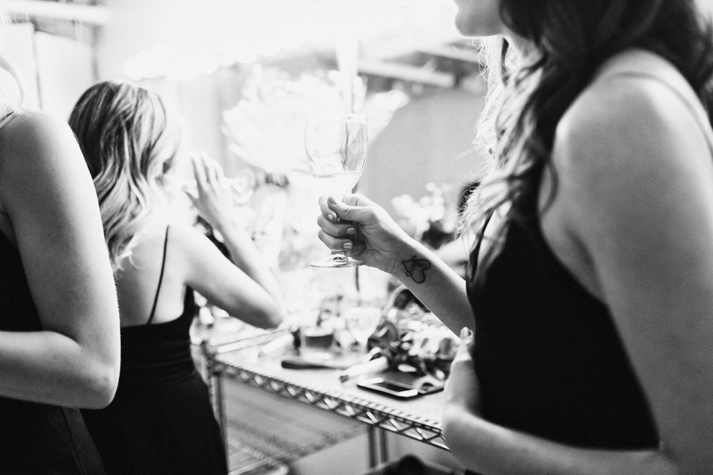 Bride getting ready with her bridesmaids at the Studio 450 Manhattan New York City