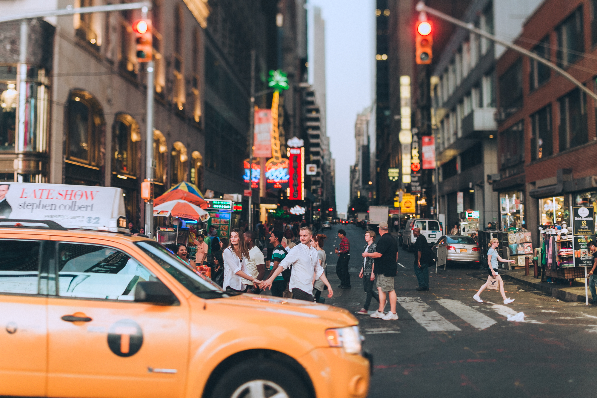 Couple enjoying the moment, NYC portrait photo session, Time Square 
