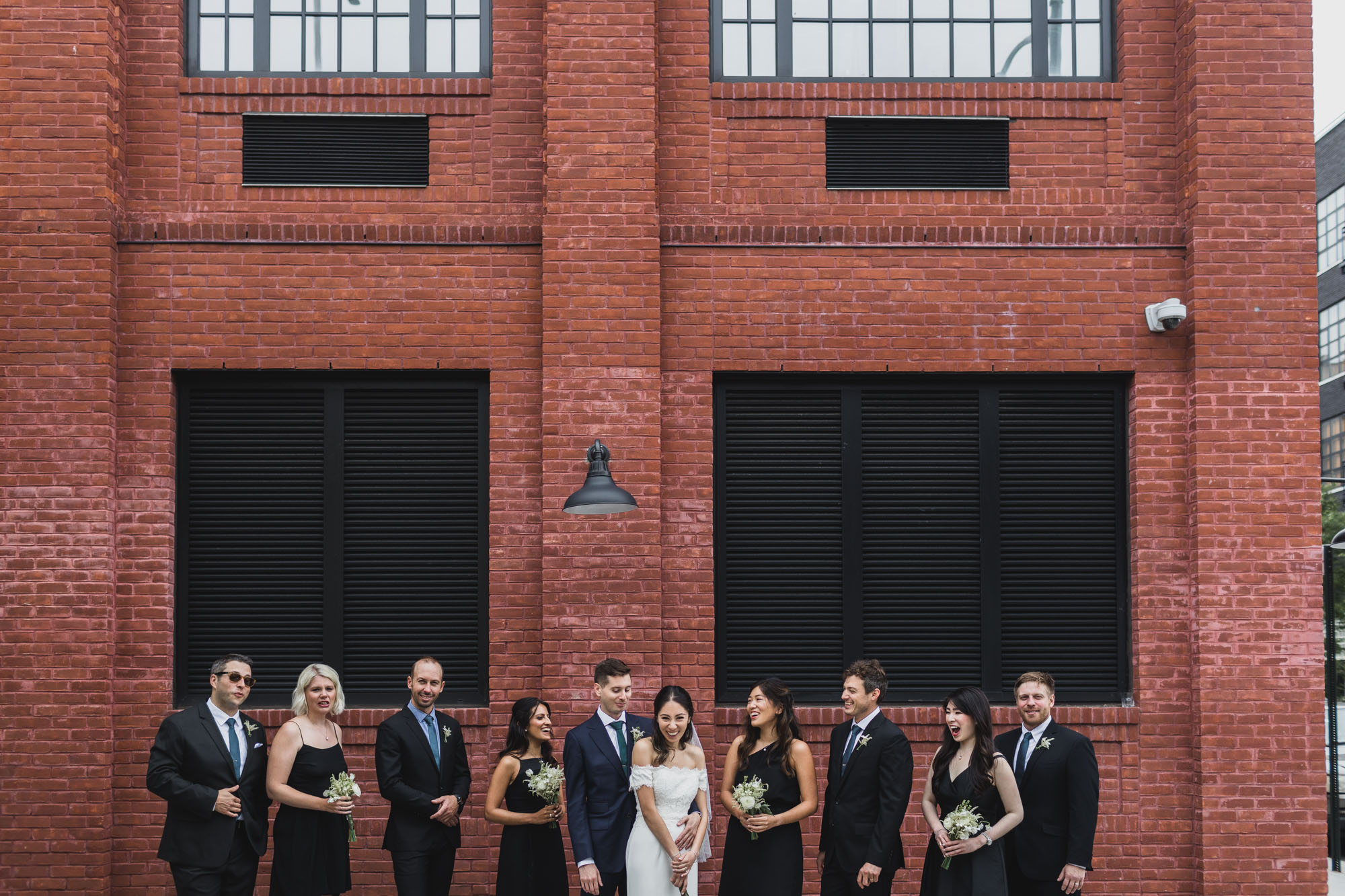 Group photo with bride and groom and whole bridal party. Wedding Williamsburg, Brooklyn.