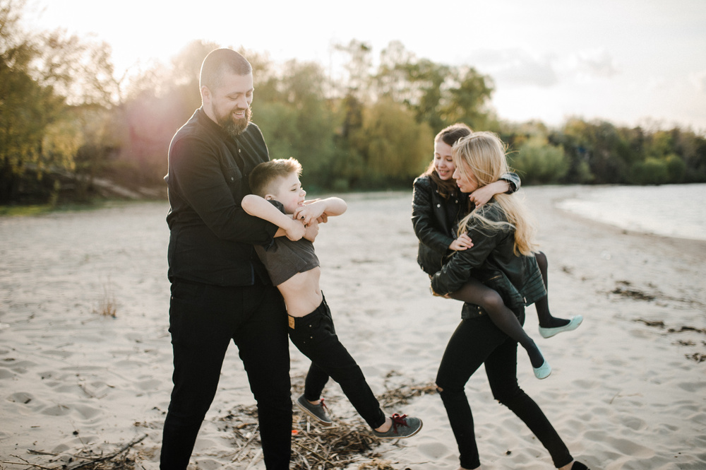 Sun. Wind. Family