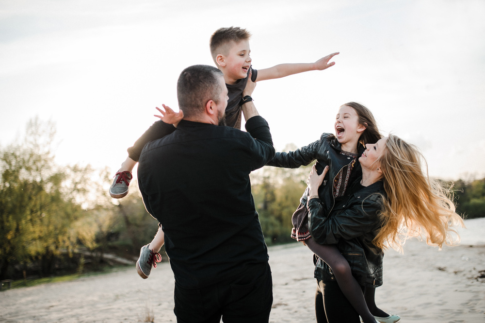Sun. Wind. Family