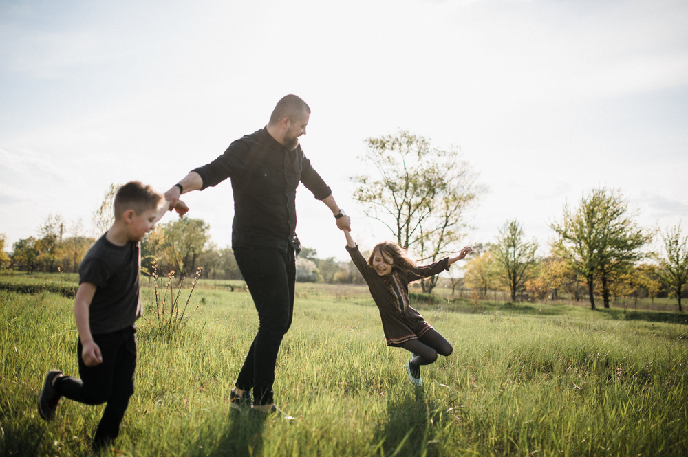 Sun. Wind. Family