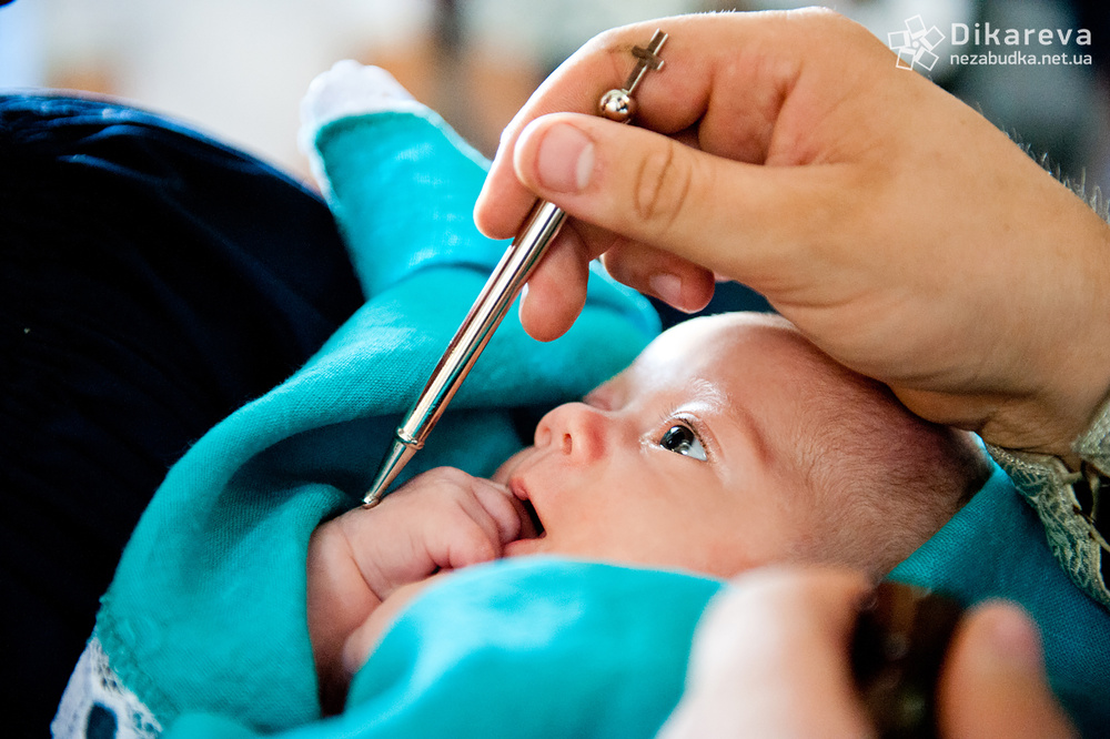 КРЕЩЕНИЕ ИВАНКИ