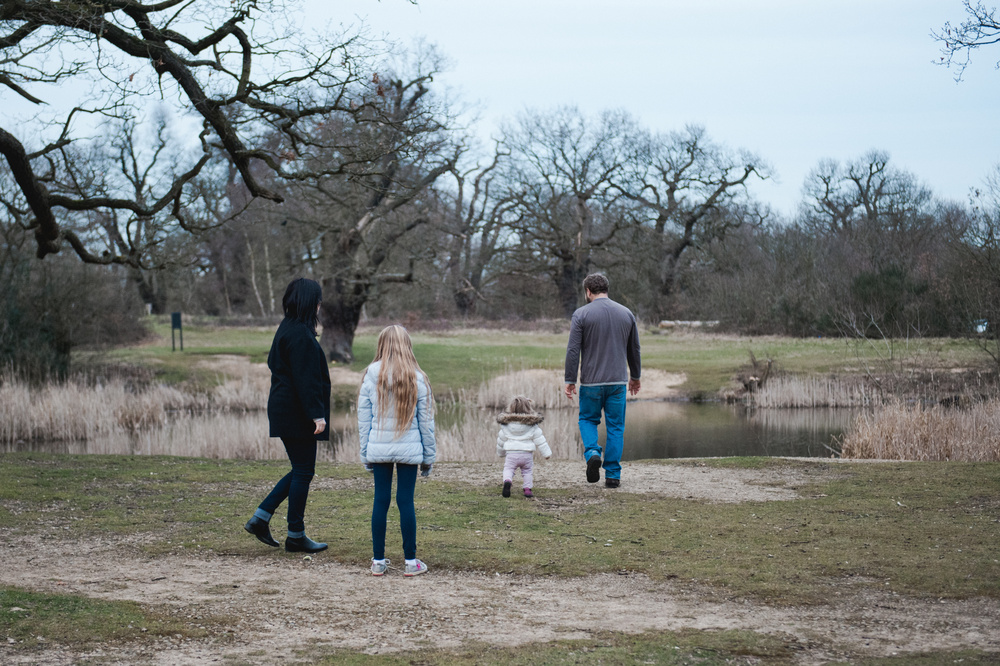 ВЕЧЕР У ОЗЕРА