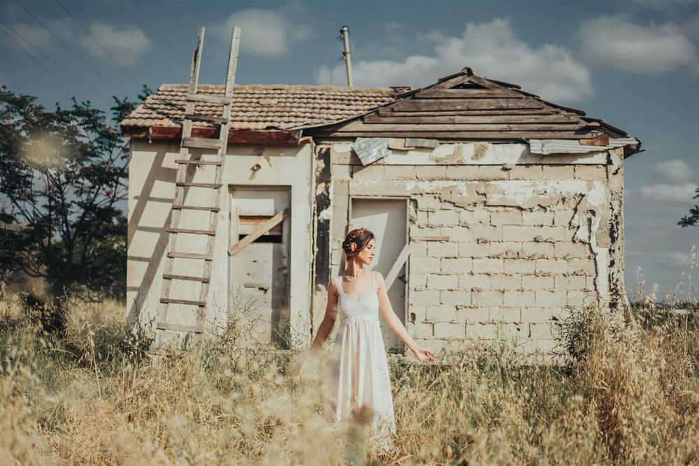 BRIDAL CATALOGUE (FASHION)