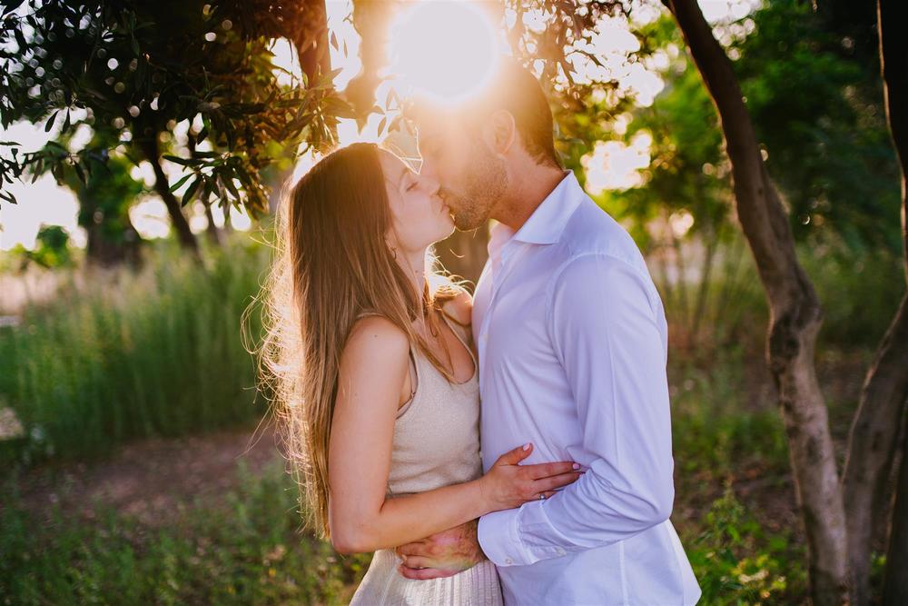 TIA + GUY