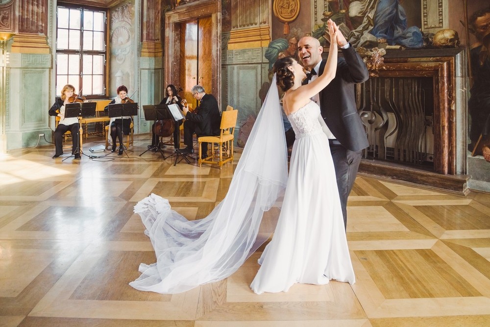 Evgenia & Beri. Troya castle(Prague)