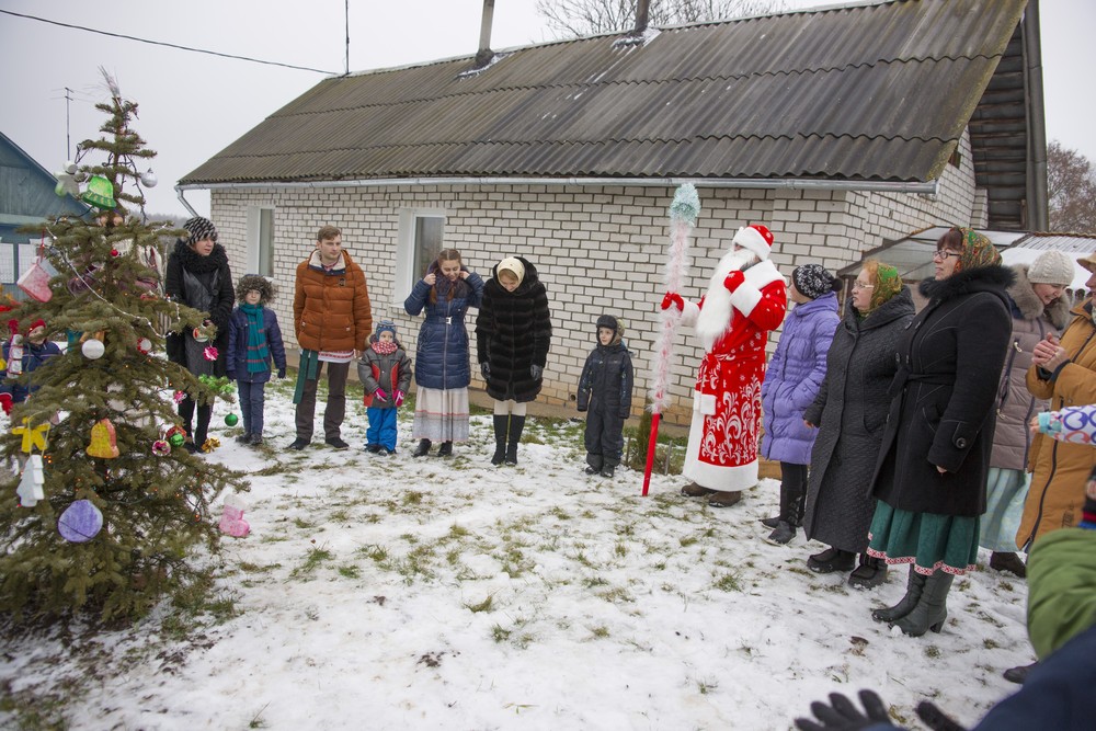 Празднование Новолетия. 25 декабря. Детский праздник и колядные вечорки.