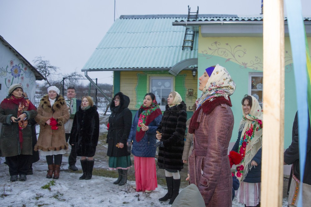 Празднование Новолетия. 25 декабря. Детский праздник и колядные вечорки.